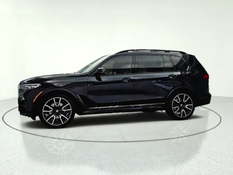 Another view of 2020 BMW X7 xDrive40i for sale in Gurnee, IL at CarWise Gurnee