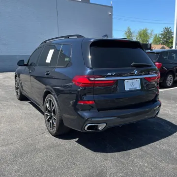 Photos of 2020 BMW X7 xDrive40i for sale in Gurnee, IL at CarWise Gurnee
