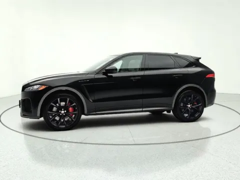Another view of 2020 Jaguar F-PACE SVR for sale in Gurnee, IL at CarWise Gurnee