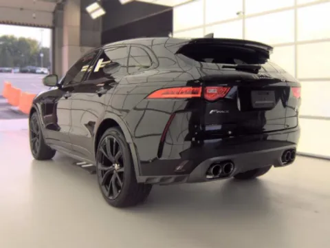 Photos of 2020 Jaguar F-PACE SVR for sale in Gurnee, IL at CarWise Gurnee