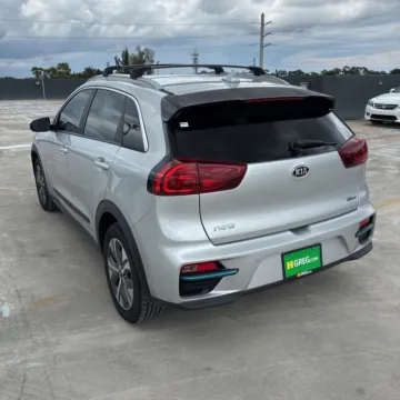 Photos of 2020 Kia Niro EV EX Premium for sale in Gurnee, IL at CarWise Gurnee