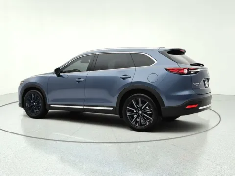 More photos of 2022 Mazda CX-9 Carbon Edition at CarWise Gurnee, IL