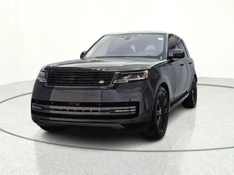 Photos of 2023 Land Rover Range Rover SE for sale in Gurnee, IL at CarWise Gurnee