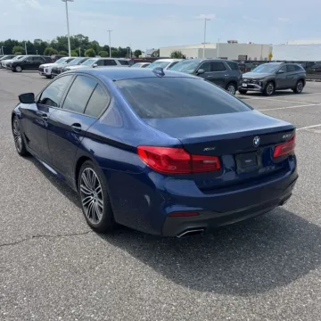 Photos of 2019 BMW 5 Series 530i xDrive for sale in Gurnee, IL at CarWise Gurnee