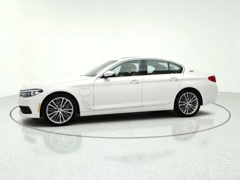 Another view of 2019 BMW 5 Series 530e xDrive iPerformance for sale in Gurnee, IL at CarWise Gurnee