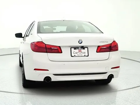 More photos of 2019 BMW 5 Series 530e xDrive iPerformance at CarWise Gurnee, IL