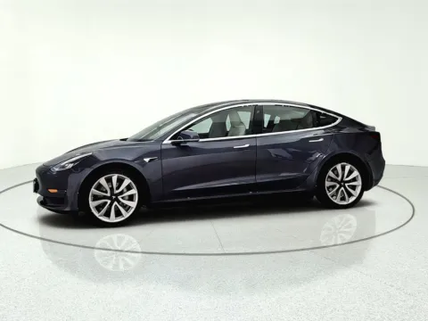 More photos of 2020 Tesla Model 3 Long Range at CarWise Gurnee, IL
