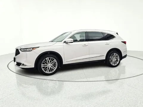 More photos of 2022 Acura MDX Advance at CarWise Gurnee, IL