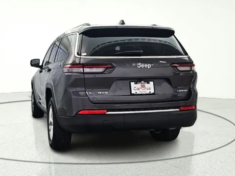 More photos of 2023 Jeep Grand Cherokee L Laredo at CarWise Gurnee, IL