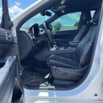 Another view of 2020 Jeep Grand Cherokee Altitude for sale in Gurnee, IL at CarWise Gurnee