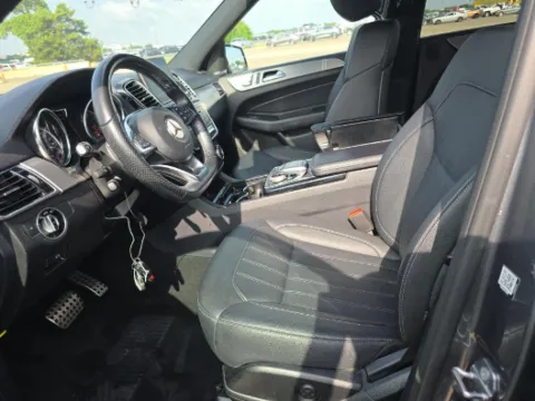 Another view of 2019 Mercedes-Benz GLE 43 AMG for sale in Gurnee, IL at CarWise Gurnee