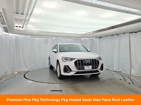 White 2022 Audi Q3 Premium Plus for sale in Gurnee, IL
