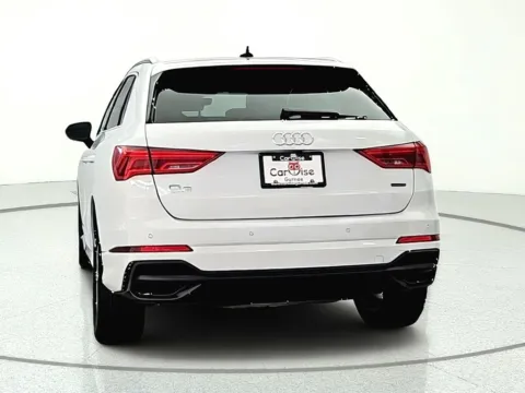 More photos of 2022 Audi Q3 Premium Plus at CarWise Gurnee, IL