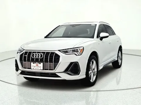 Photos of 2022 Audi Q3 Premium Plus for sale in Gurnee, IL at CarWise Gurnee