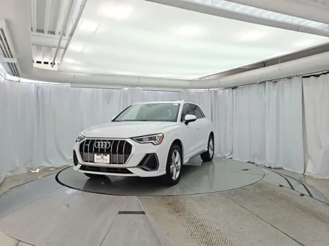 Photos of 2022 Audi Q3 Premium Plus for sale in Gurnee, IL at CarWise Gurnee