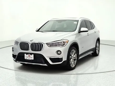 Photos of 2017 BMW X1 xDrive28i for sale in Gurnee, IL at CarWise Gurnee