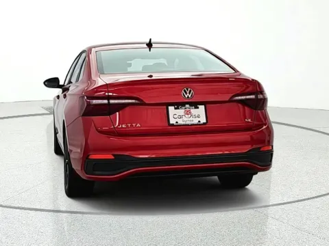 More photos of 2023 Volkswagen Jetta 1.5T SE at CarWise Gurnee, IL