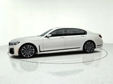 Another view of 2021 BMW 7 Series 750i xDrive for sale in Gurnee, IL at CarWise Gurnee
