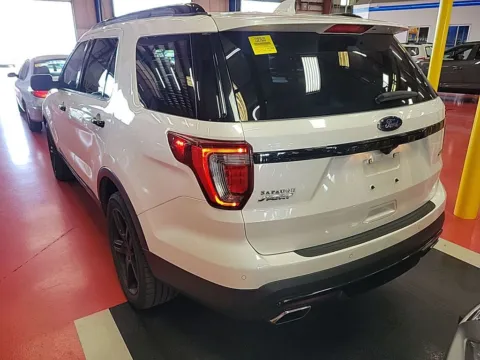 Photos of 2016 Ford Explorer Sport for sale in Gurnee, IL at CarWise Gurnee