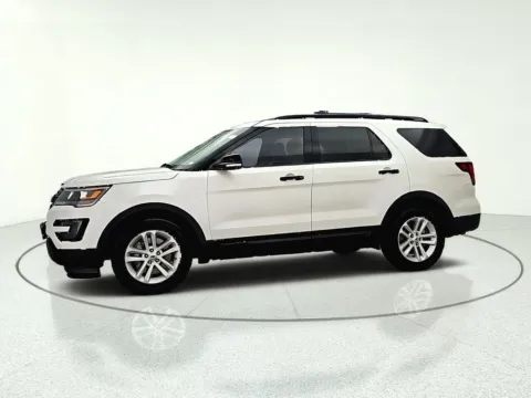 Another view of 2016 Ford Explorer Sport for sale in Gurnee, IL at CarWise Gurnee