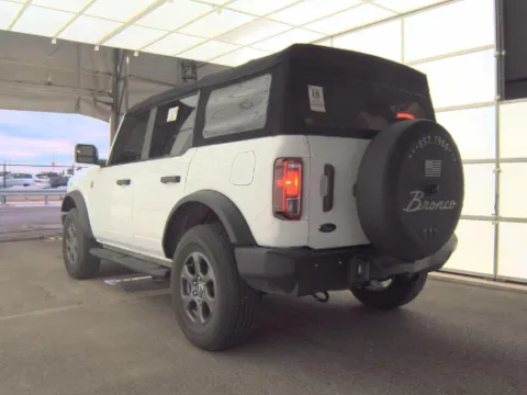 Photos of 2022 Ford Bronco Big Bend for sale in Gurnee, IL at CarWise Gurnee