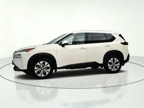 Another view of 2021 Nissan Rogue SV for sale in Gurnee, IL at CarWise Gurnee