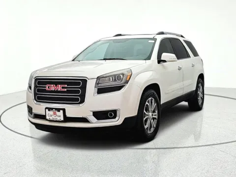 Photos of 2013 GMC Acadia SLT-2 for sale in Gurnee, IL at CarWise Gurnee