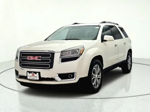Photos of 2013 GMC Acadia SLT-2 for sale in Gurnee, IL at CarWise Gurnee