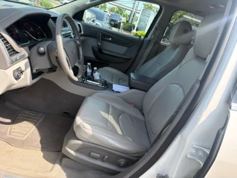 Another view of 2013 GMC Acadia SLT-2 for sale in Gurnee, IL at CarWise Gurnee