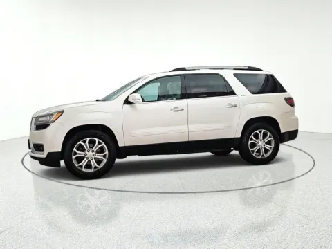 Another view of 2013 GMC Acadia SLT-2 for sale in Gurnee, IL at CarWise Gurnee