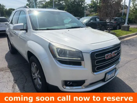White 2013 GMC Acadia SLT-2 for sale in Gurnee, IL