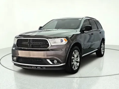 Photos of 2018 Dodge Durango SXT for sale in Gurnee, IL at CarWise Gurnee