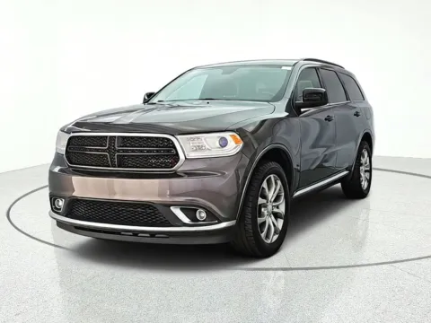 Photos of 2018 Dodge Durango SXT for sale in Gurnee, IL at CarWise Gurnee