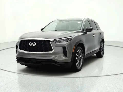 Photos of 2023 INFINITI QX60 LUXE for sale in Gurnee, IL at CarWise Gurnee