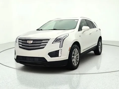 Photos of 2019 Cadillac XT5 Luxury for sale in Gurnee, IL at CarWise Gurnee