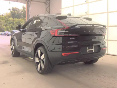 Photos of 2023 Volvo C40 Recharge Pure Electric Ultimate for sale in Gurnee, IL at CarWise Gurnee