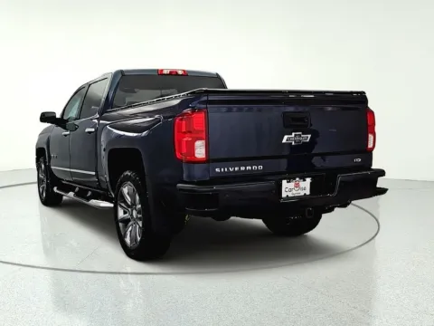 More photos of 2018 Chevrolet Silverado 1500 LTZ at CarWise Gurnee, IL