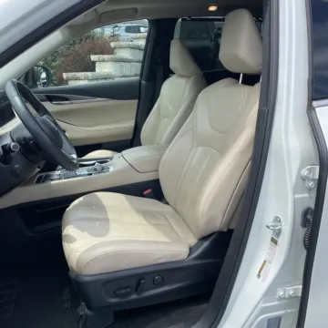 Another view of 2024 INFINITI QX60 LUXE for sale in Gurnee, IL at CarWise Gurnee