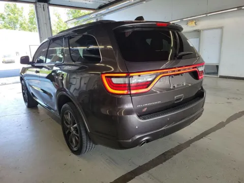 Photos of 2018 Dodge Durango GT for sale in Gurnee, IL at CarWise Gurnee