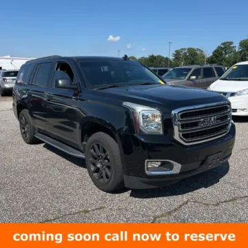 Black 2019 GMC Yukon SLT for sale in Gurnee, IL