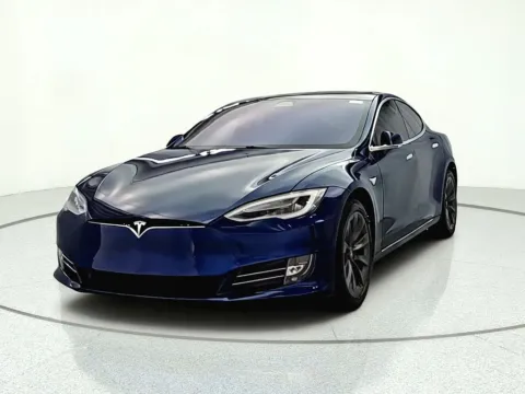 Photos of 2020 Tesla Model S Long Range for sale in Gurnee, IL at CarWise Gurnee