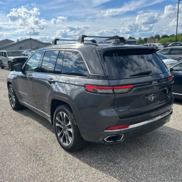 Photos of 2023 Jeep Grand Cherokee Overland 4xe for sale in Gurnee, IL at CarWise Gurnee