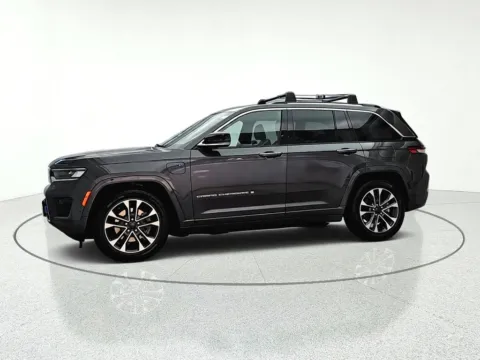 Another view of 2023 Jeep Grand Cherokee Overland 4xe for sale in Gurnee, IL at CarWise Gurnee