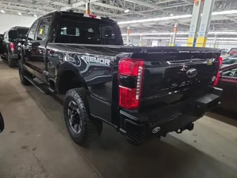 Photos of 2024 Ford F-250SD Lariat for sale in Gurnee, IL at CarWise Gurnee