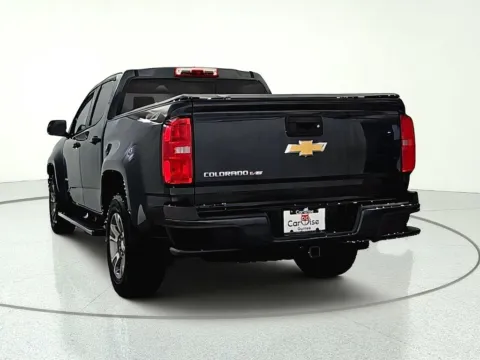 More photos of 2018 Chevrolet Colorado Z71 at CarWise Gurnee, IL