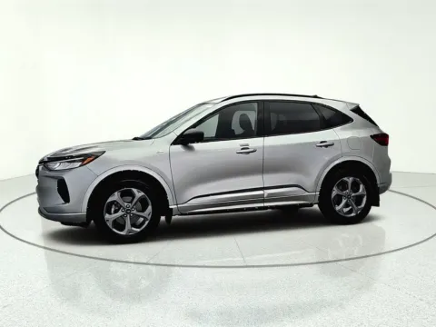 More photos of 2023 Ford Escape ST-Line at CarWise Gurnee, IL
