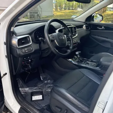 Another view of 2019 Kia Sorento EX for sale in Gurnee, IL at CarWise Gurnee