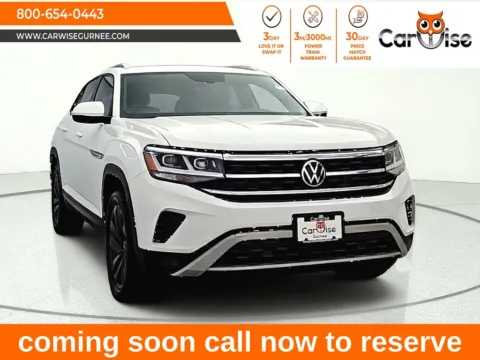 White 2022 Volkswagen Atlas Cross Sport 3.6L V6 SE w/Technology for sale in Gurnee, IL