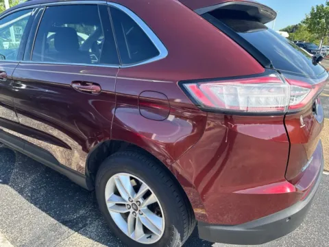 Photos of 2015 Ford Edge SEL for sale in Gurnee, IL at CarWise Gurnee