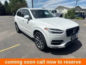 White 2017 Volvo XC90 T6 Momentum for sale in Gurnee, IL